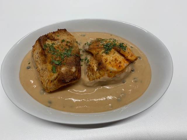 Kalkoensteak in pepersaus keurslagers