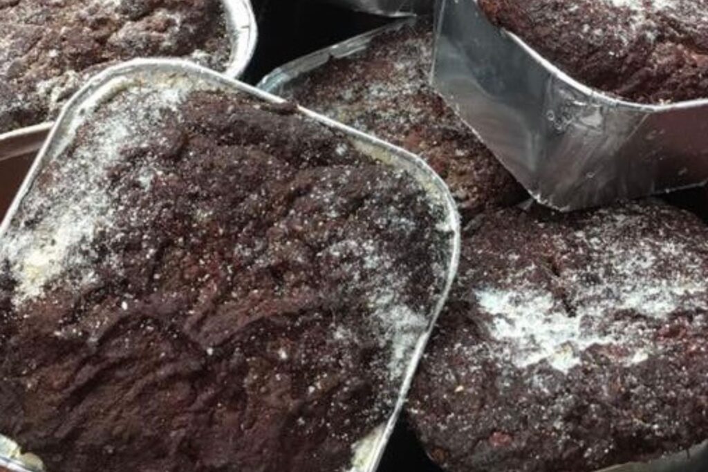 balkenbrij in toonbank keurslager lieve & patrick slagerij oudsbergen (1)