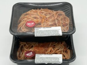 spaghetti in sealbakjes